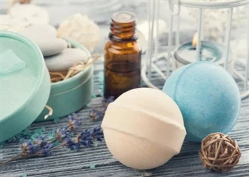 Vil en badebombe rense dig?